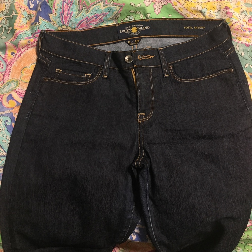 Iucky brand skinny jeans